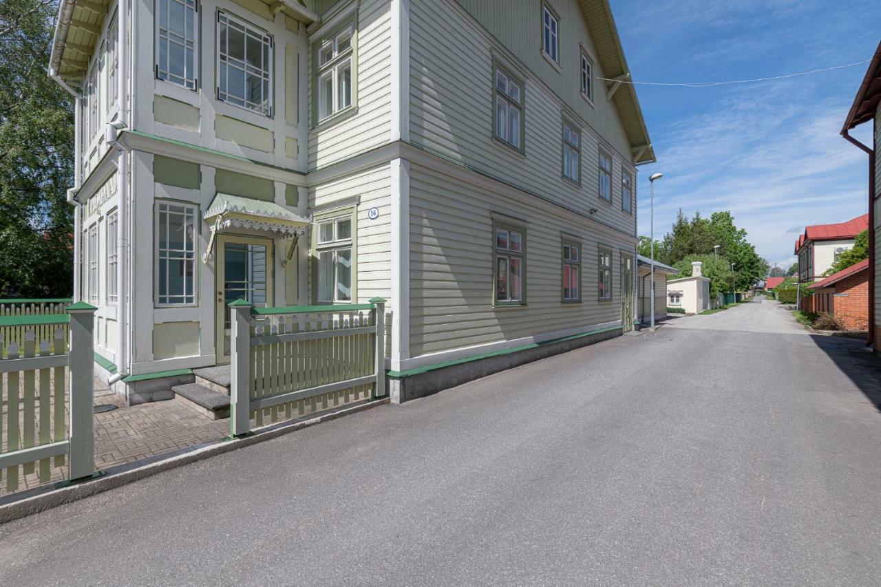 Promenaadi Villa パルヌ エクステリア 写真